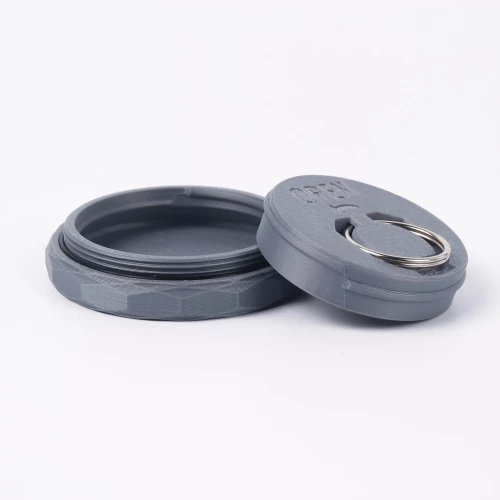 Lid with storage compartment