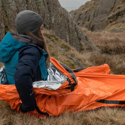 Emergency sleeping bag